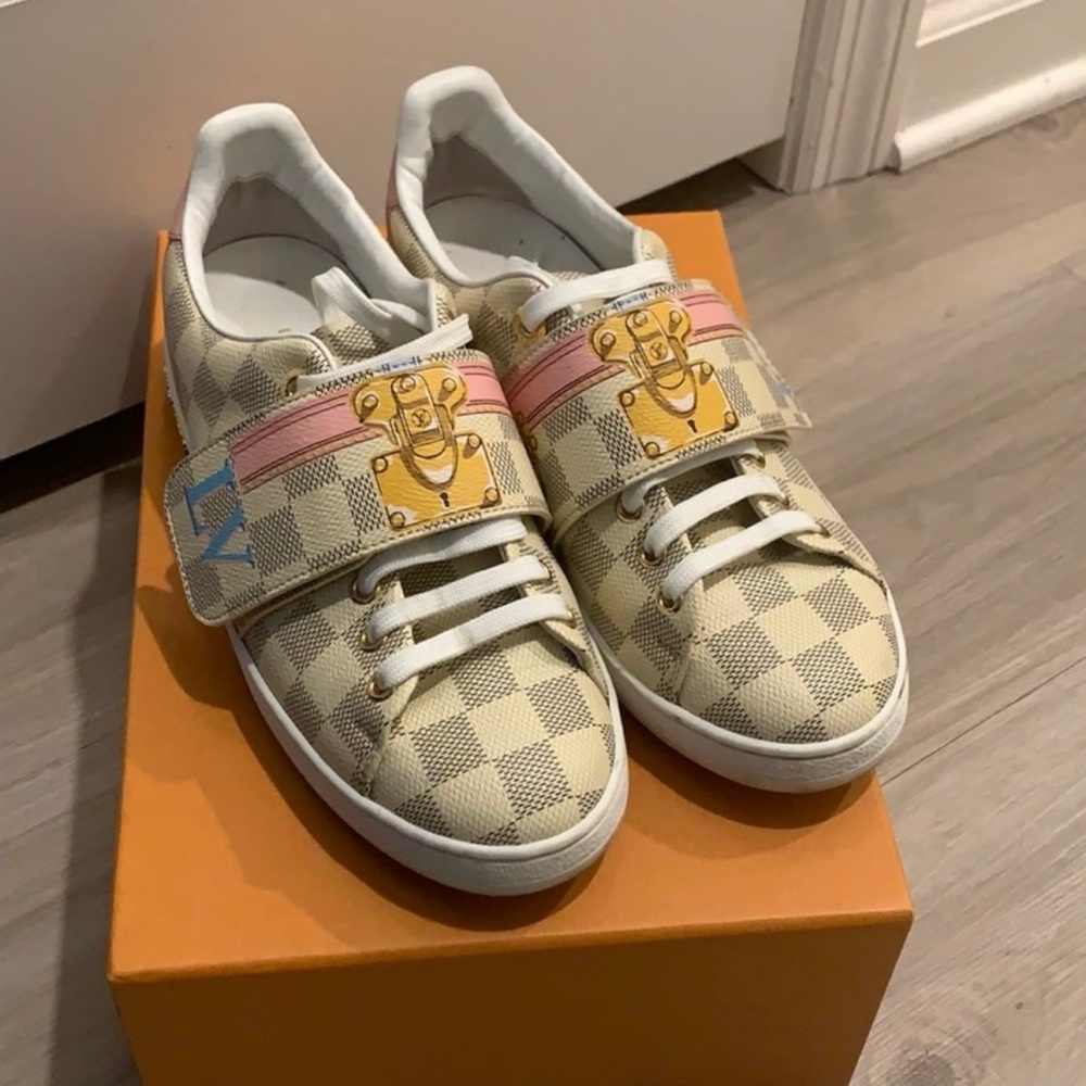 Louis Vuitton Cream and Pink Sneakers with Gold Emblem